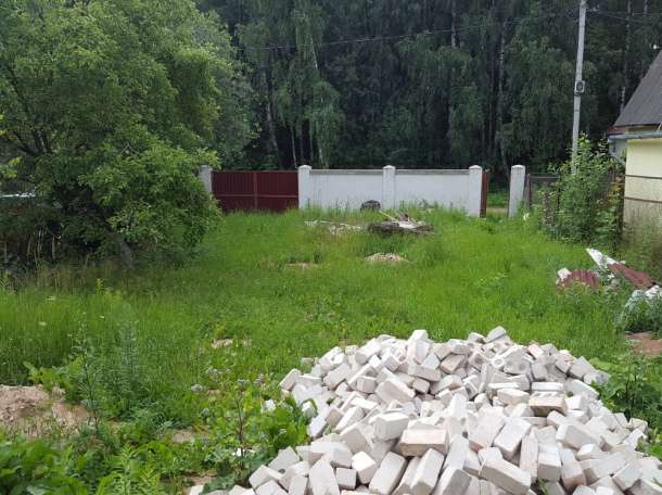 Живописное место, 6 с половиной соток земли, земля в частном пользовании. Дом из сруба, утепленный, обшитый сайдингом. В, фотография 1