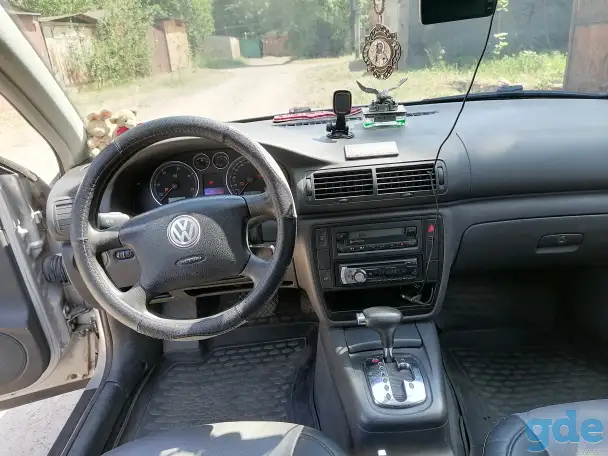Продаю автомобиль Volkswagen Passat, фотография 4