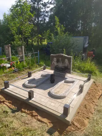 Благоустройство мест захоронения, укладка плитки, фотография 3