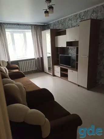 Квартира на сутки, часы в Березе, улица Северный Городок 48, фотография 1