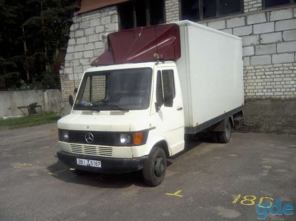 Продаю грузовой автомобиль мерседес, фотография 1