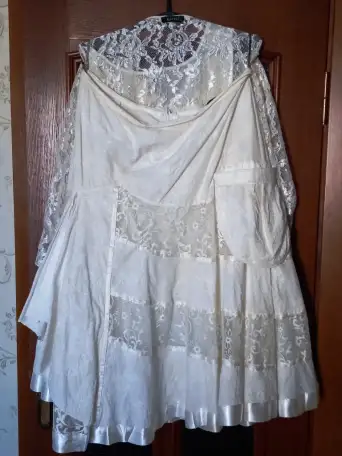 Юбка белая с блузкой кружевной, фотография 3