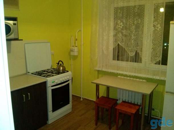 1 комнатная квартира по суткам, Ленина 108, фотография 3