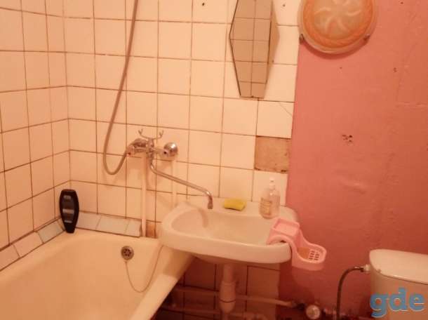 продам 1-комнатную, улица Петруся Бровки 17 к1, фотография 2