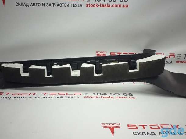 Зап. части для авто Tesla. Облицовка порога стойки А нижняя правая (со вставкой) Tesla model S, model S REST, фотография 4