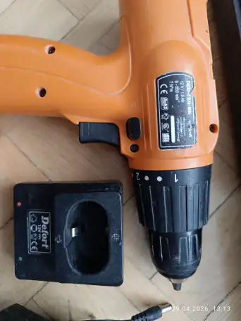 Шуруповерт Defort DCD-12N-BK. Li-on 12v, фотография 4