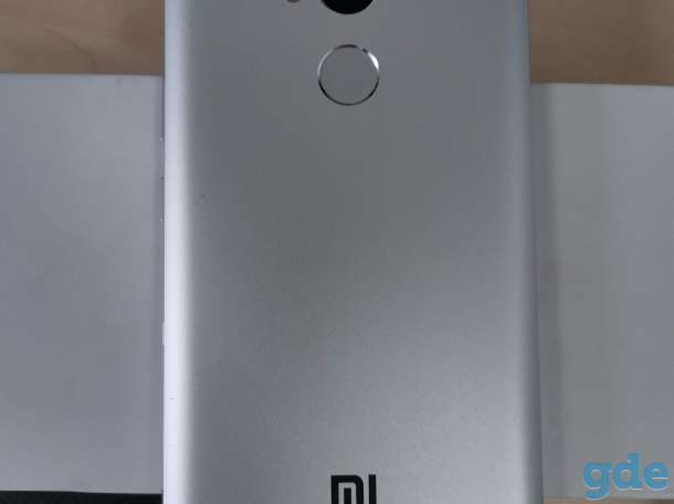 Redmi 4 Pro 9.5 из 10, полный комплект, фотография 3