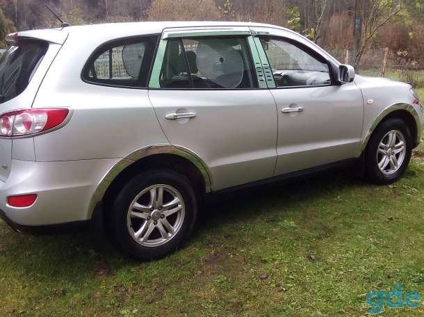 Продаю автомобиль Hyundai Santa Fe, фотография 4
