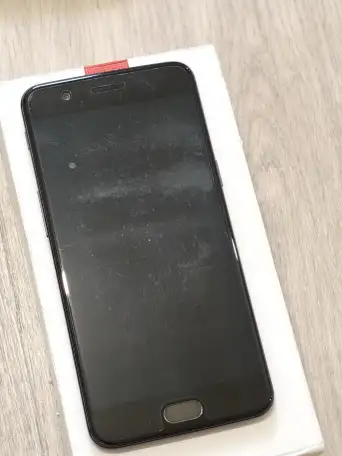 Смартфон Oneplus 5 6GB 64GB  АКБ, ЗУ, плёнки, чехлы, фотография 3