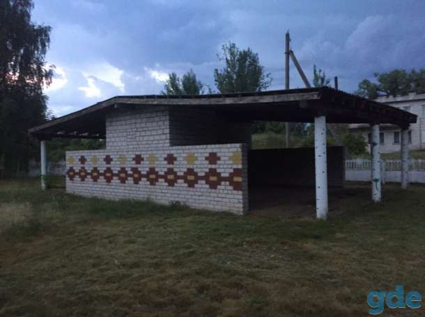 Продам огромный дом с большой территорией около реки, фотография 8