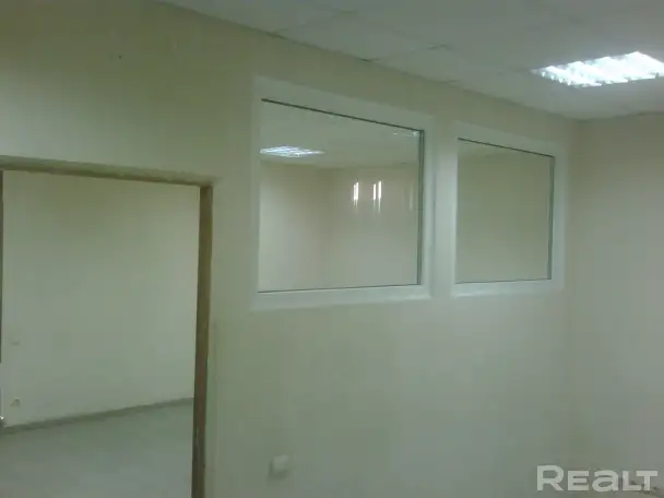 Сдается офис в Ждановичах, 45 м.кв., 650р, фотография 3