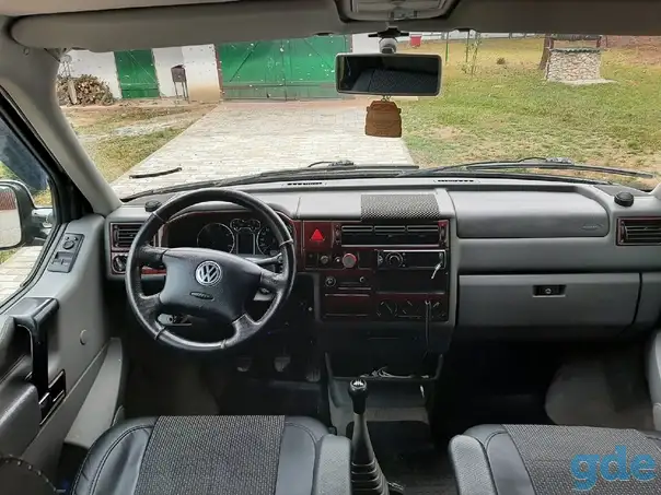 Volksvagen Caravella 2001г 2.5 TDI 111 kwt, фотография 2