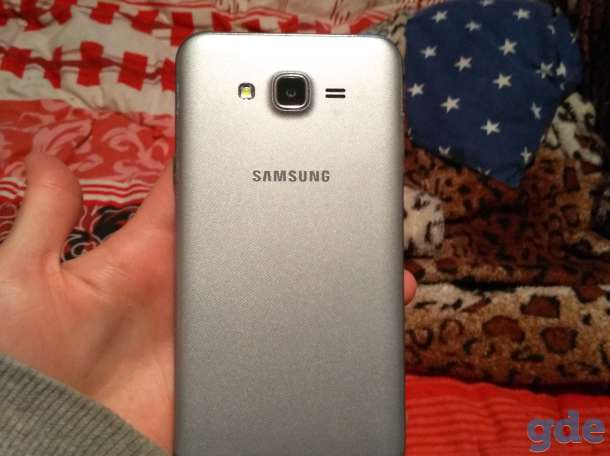 Samsung Galaxy J7 Neo, фотография 6