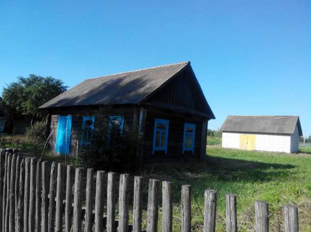 участок с постройками, фотография 1