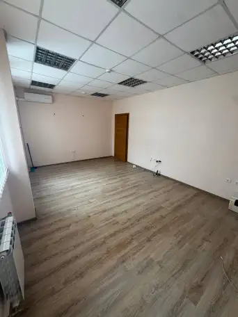 Собственник сдаёт офис в аренду, фотография 3