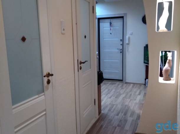 Продам приватизированную 3-ую квартиру, МИКРОРАЙОН 16 ДОМ 24, фотография 2