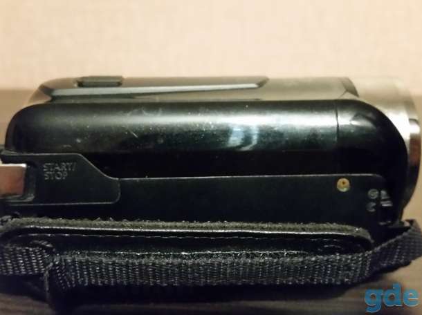 Продам видеокамеру Canon Legria HFR56, фотография 3