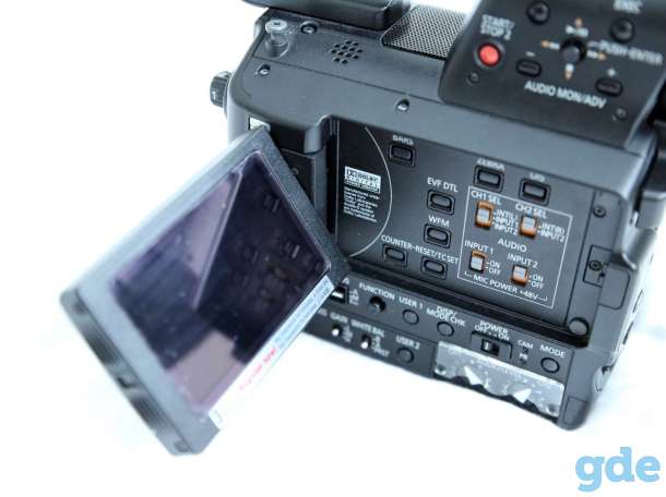 Видеокамера Panasonic AG-AF1007, фотография 7