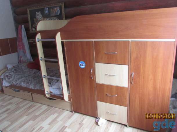 Продам  кровати со встроинным шкафом, фотография 2