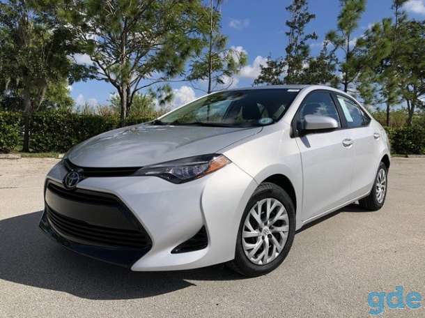 Toyota corolla 2017, фотография 2