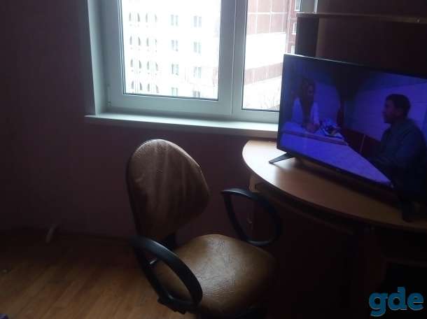 Компьютерный стол, фотография 3