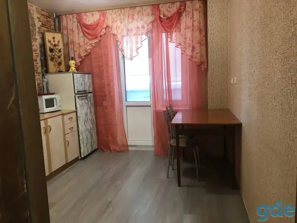 Сдача квартиры на сутки, Б.Дружбы 1б, фотография 4