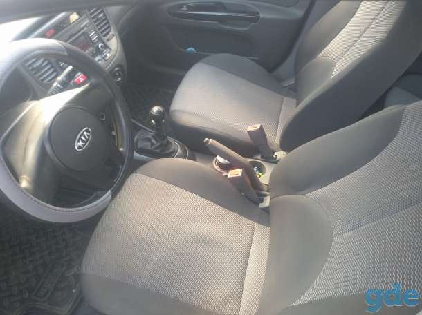 Хорошее авто Kia Rio, фотография 5