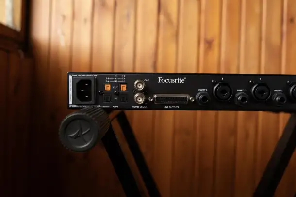 Микрофонный предусилитель Focusrite Clarett OctoPre, фотография 5