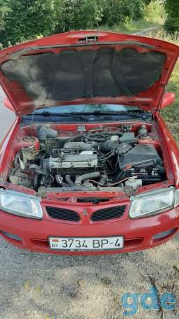 Автомобиль Mitsubishi Carisma, фотография 7