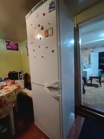 Холодильник Indesit SB200 оригинал 2 метра 4 морозилки, фотография 1