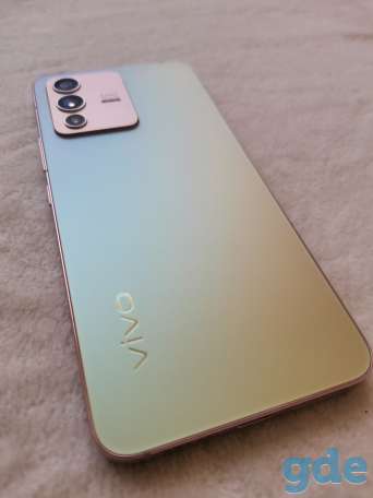 Смартфон Vivo V23 5G, фотография 1