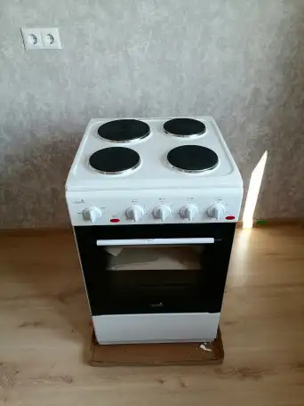 Продам электроплиту Cezaris, новая, с новостройки, включалась только  для проверки работоспособности, фотография 2