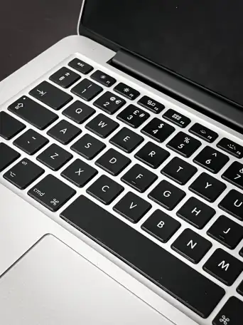Apple MacBook Pro 13, фотография 4