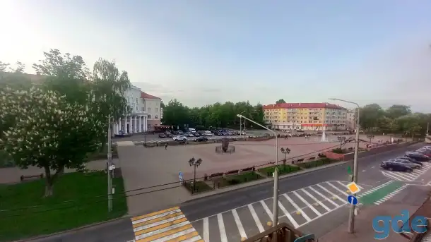 С видом на ФОНТАН и площадь Скорины РЕАЛЬНАЯ ЦЕНА заночь, фотография 8