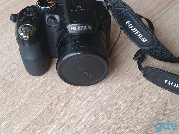 Фотоаппарат fujifilm s1600, фотография 1