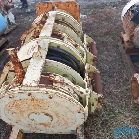 Насос, лебёдки, фотография 2