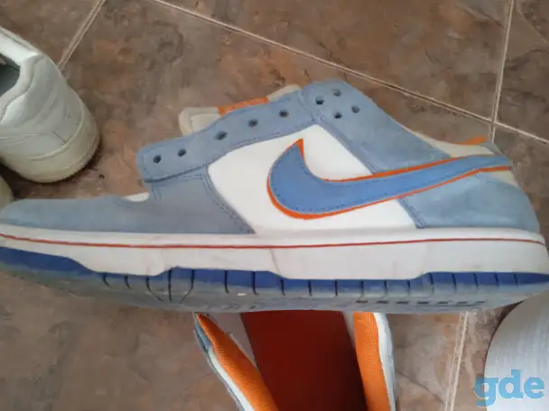 Кроссовки NIKE, фотография 1