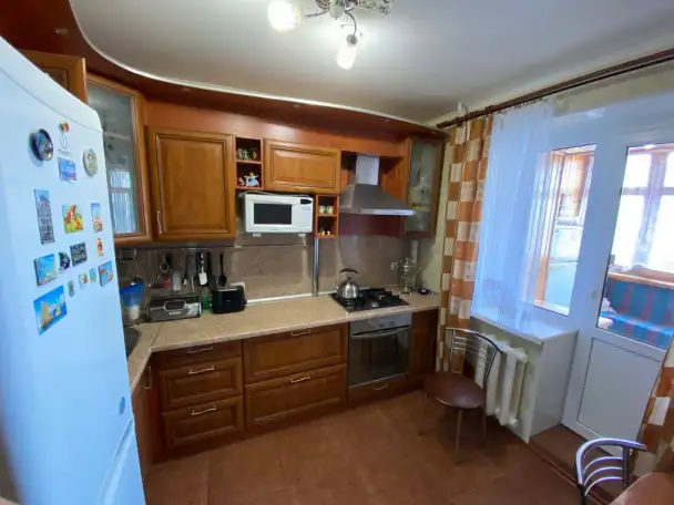 Продам 3х комнатную квартиру, Свиридова 32а, фотография 2