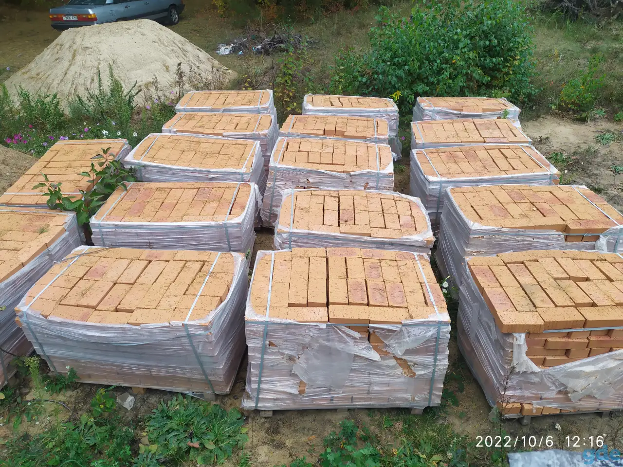 родам в Поречье распланированный  участок с электричеством на 220/380 10кВ и с скважиной.на участке имеется старый фунда, фотография 2