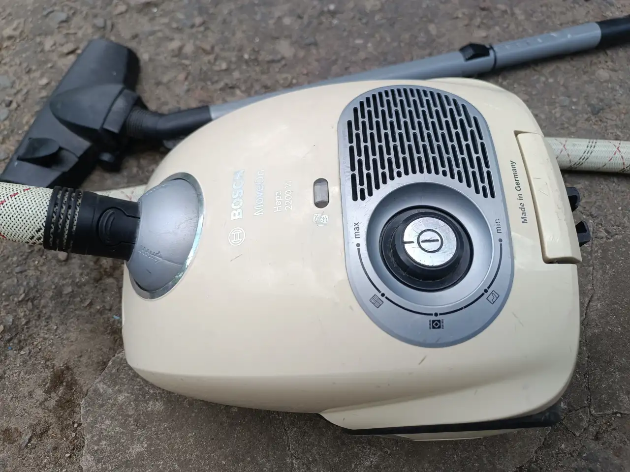 Пылесос Bosch BGL35MOV16 Germany original 2200W, фотография 4