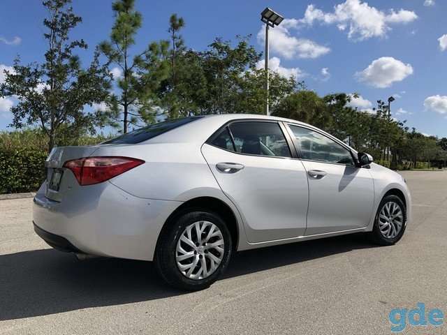 Toyota corolla 2017, фотография 4