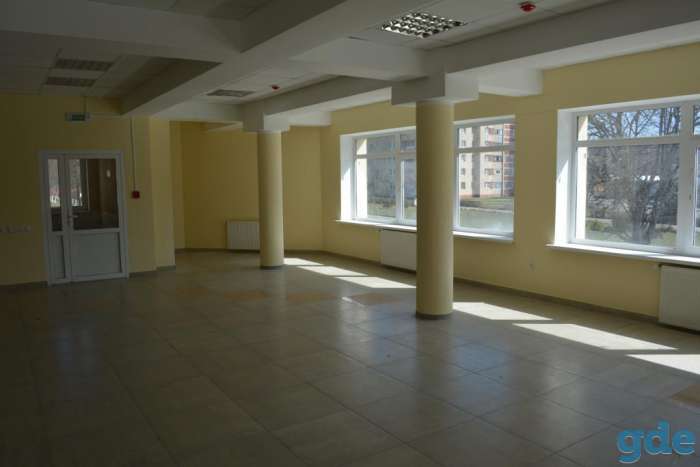 Сдается помещение под магазин/офис в центре, Гагарина 4А, фотография 3