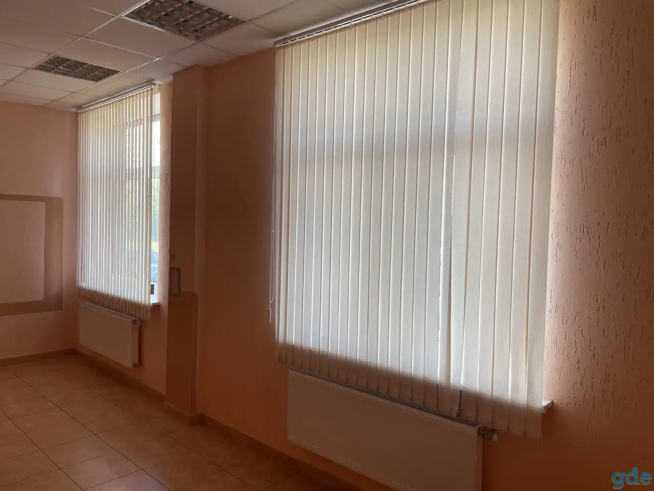 Помещение в аренду с отдельным входом, ул.Ежи Гедройца 2, фотография 2