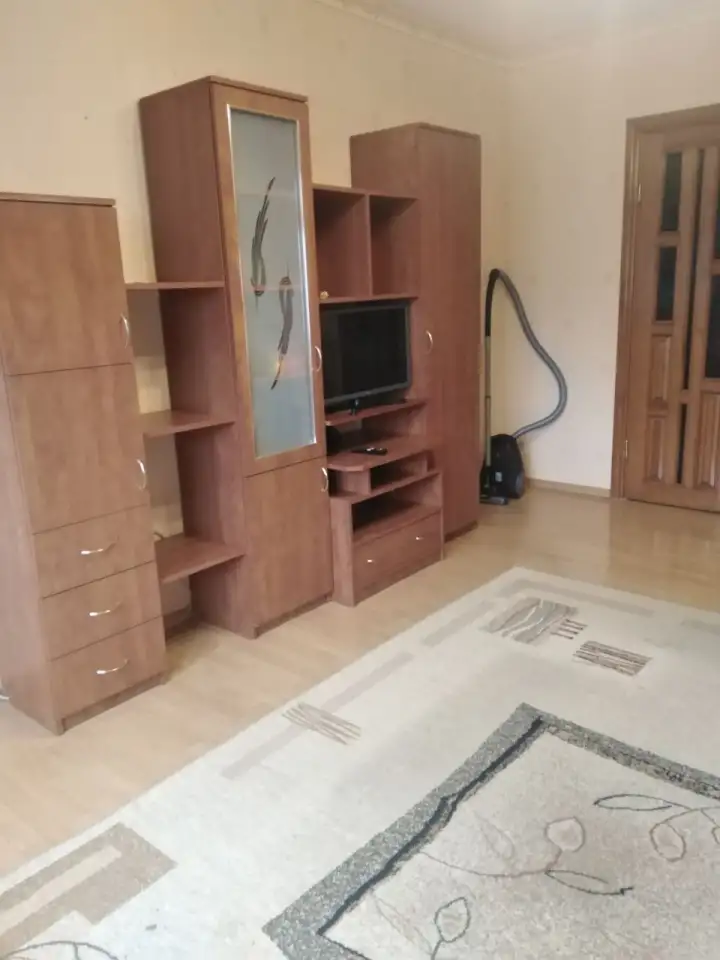 Сдам квартиру на длительный срок, м-н Румлёво, фотография 2