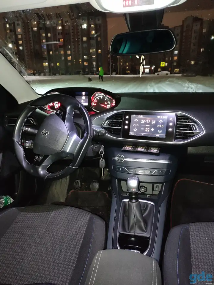 Peugeot 308 (II) Рестайлинг, фотография 11