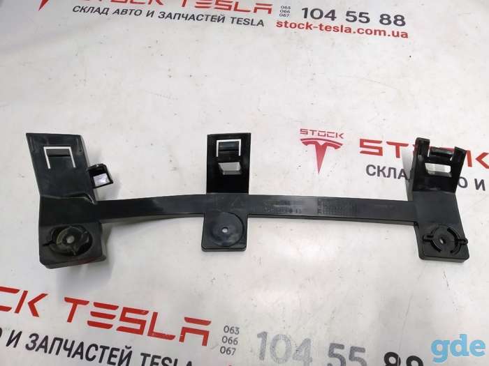 Зап. части для авто Tesla. Передняя направляющая фары правой Tesla model XFF MX BRKT HEADLAMP IN, фотография 4