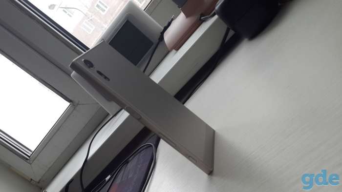 Sony Xperia XZs, фотография 4