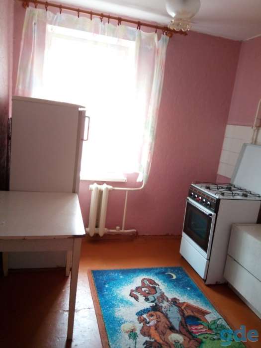 продам 1-комнатную, улица Петруся Бровки 17 к1, фотография 1