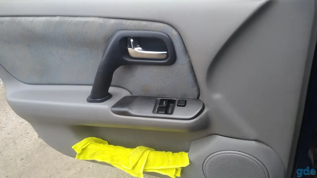 Продать авто Nissan Primera, фотография 3