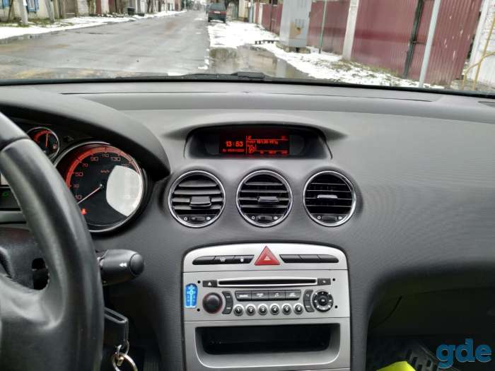 Peugeot 408, фотография 1